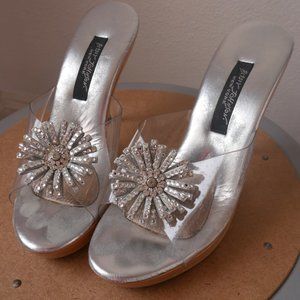 Betsey Johnson rhinestone embellished heels size 7